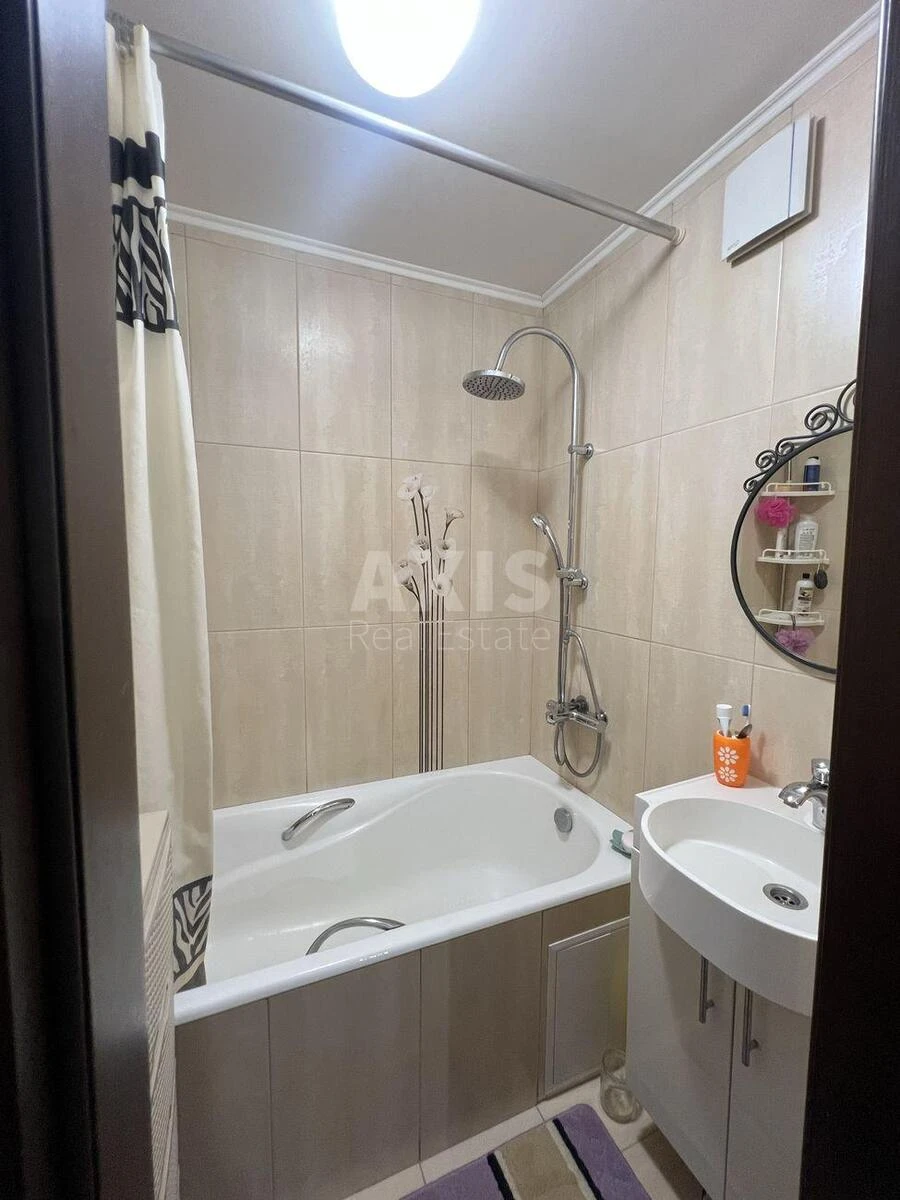 3k apartment vul. Budyshhans'ka 9/406824111