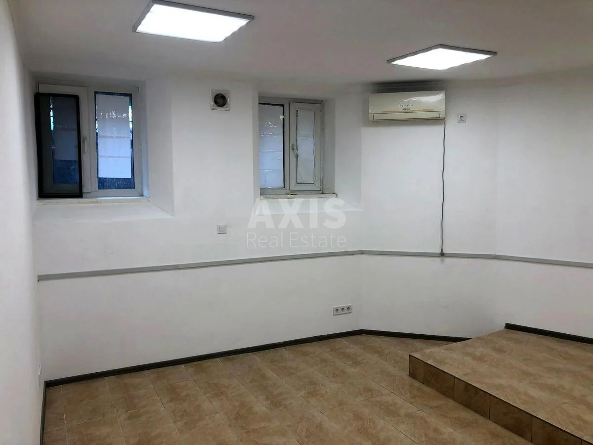 Office vul. Jurkivs'ka 34, 87m2