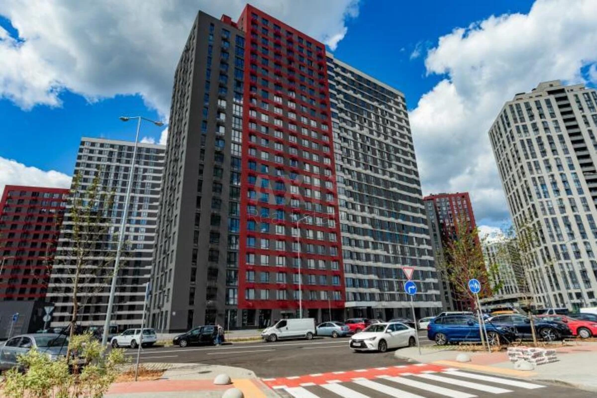 2к квартира пр-т Европейского Союза 162308