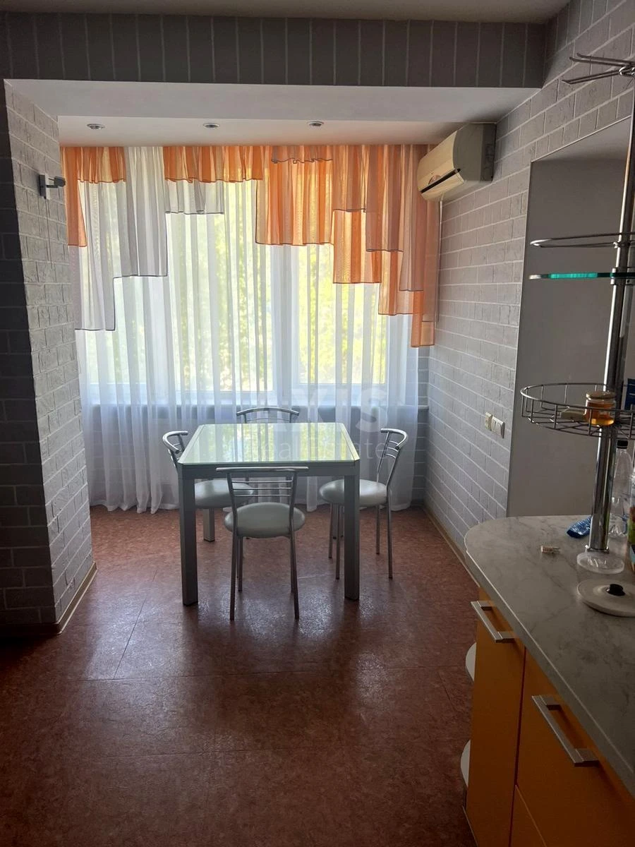 4k apartment vul. Kotel'nykova Myhajla 1655424