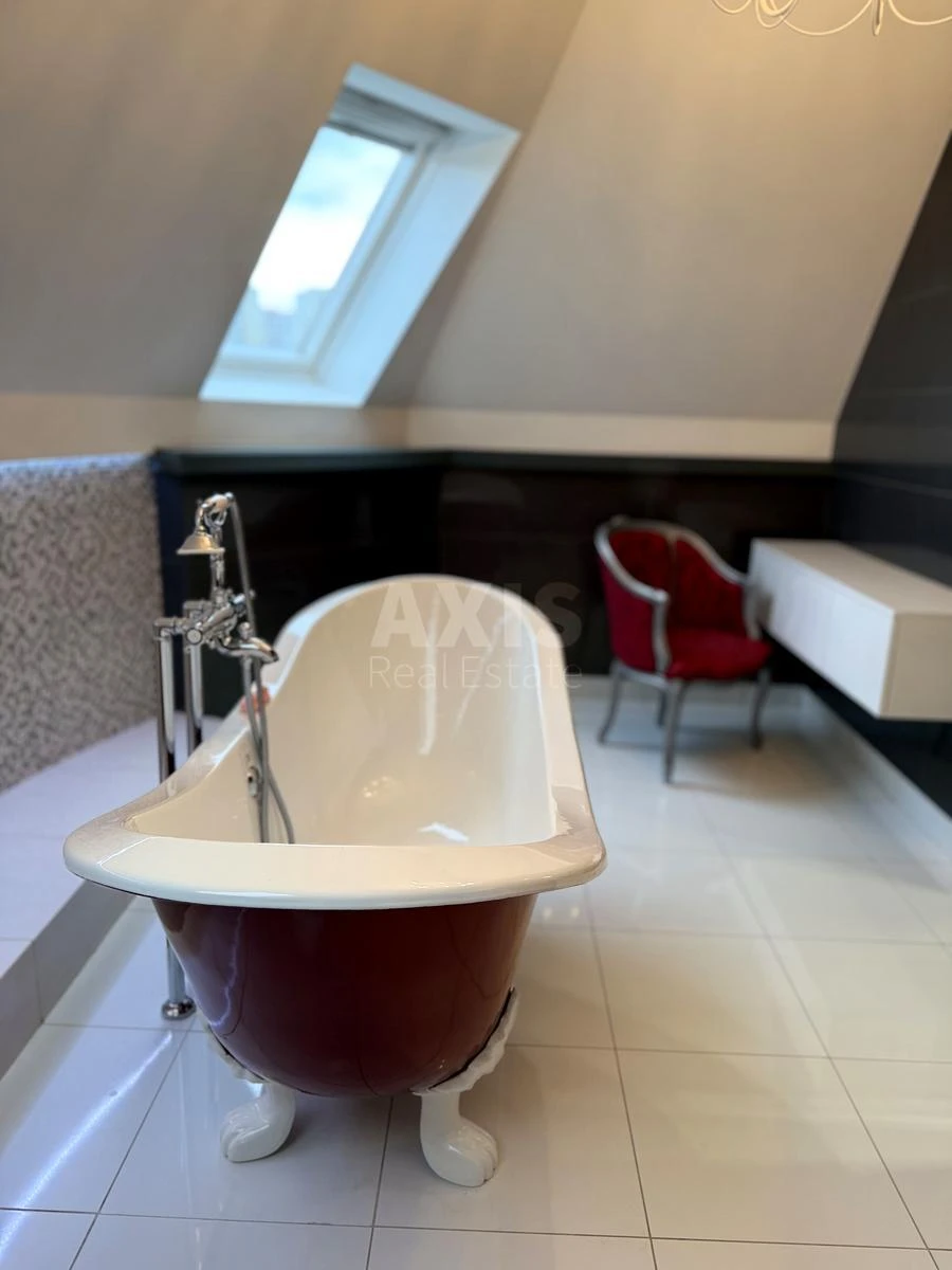 Дoм ул. Садовая 139-я, 600м2, город Киев6329411