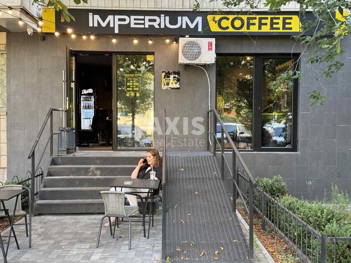 Trade object bul. Igorja Shamo 4, 30m2569750