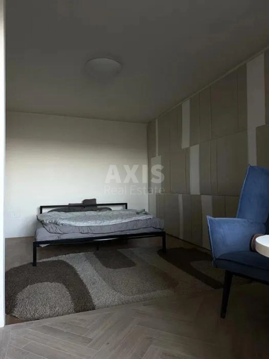 3k apartment vul. Bal'zaka Onore de 55Б671764