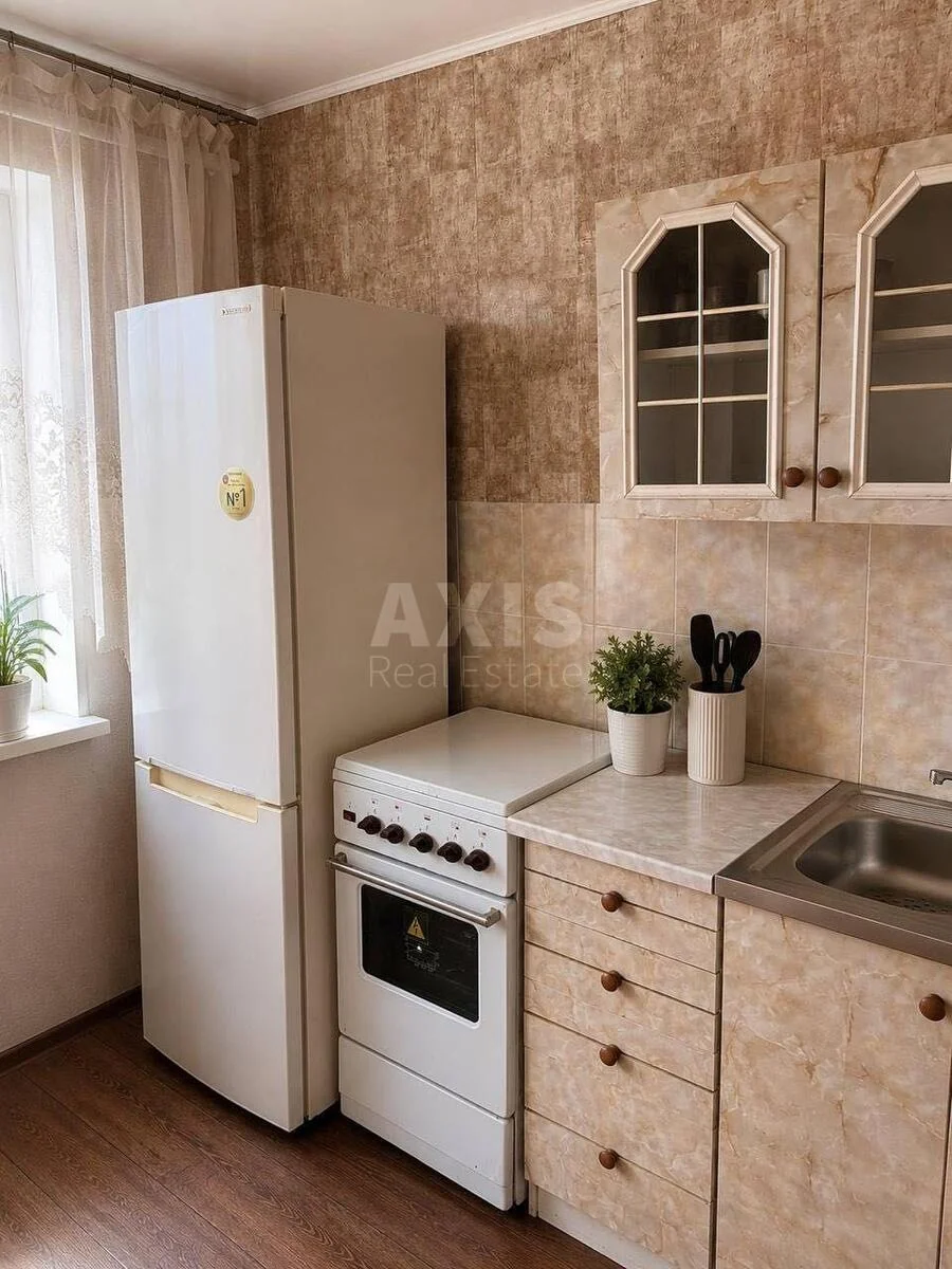 1к квартира вул. Тампере 12А