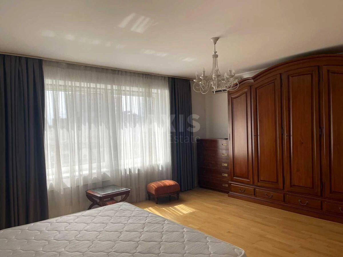 5k apartment vul. Oleksandra Konyskoho 52/58704518