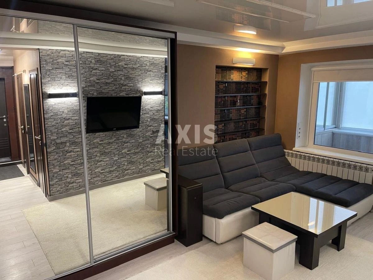 2k apartment bul. Verhovnoi' Rady 26440813