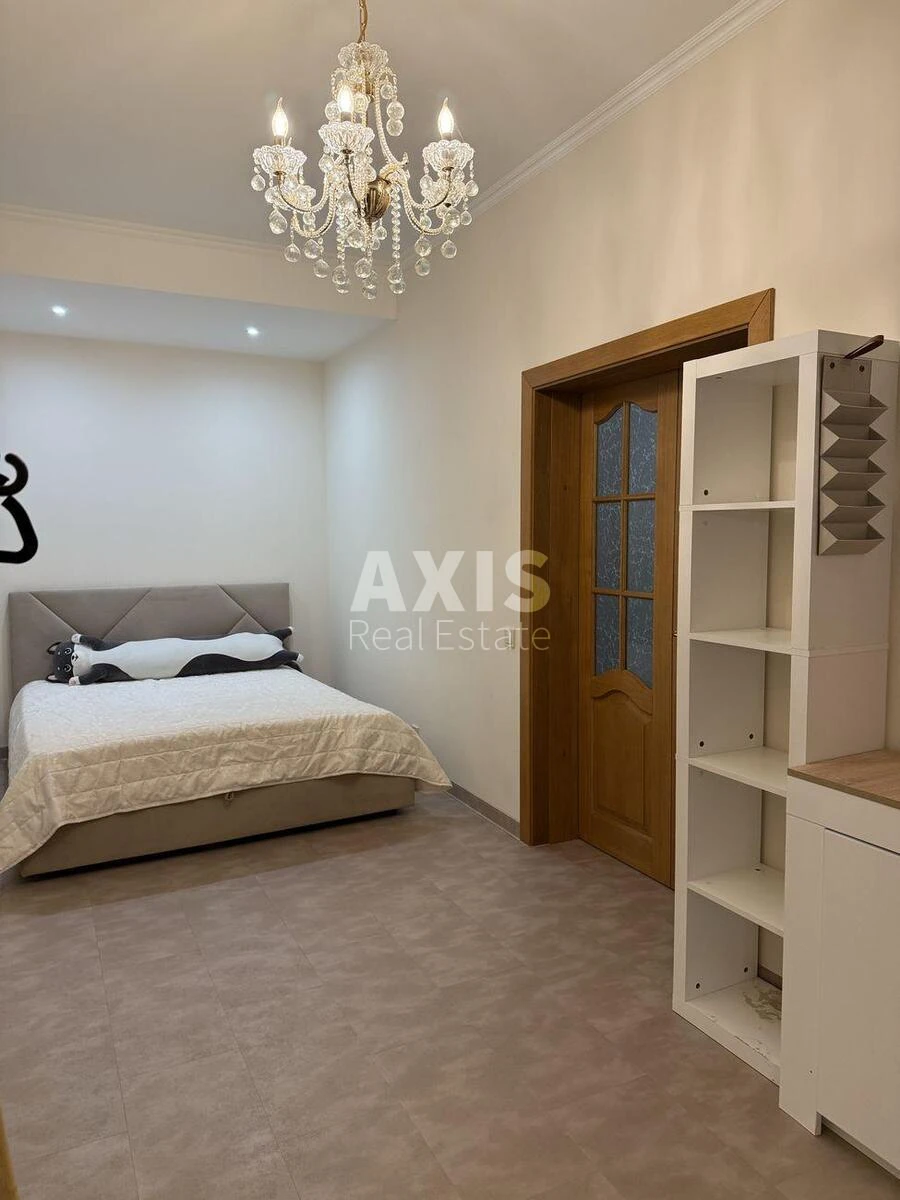 2k apartment vul. Kostjantynivs'ka 22/17613432