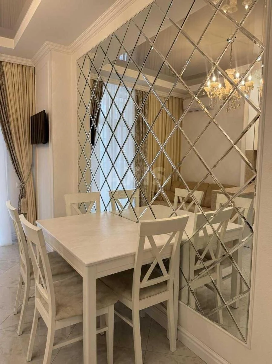 2k apartment vul. Vasylya Tyutyunnyka 52/1647472