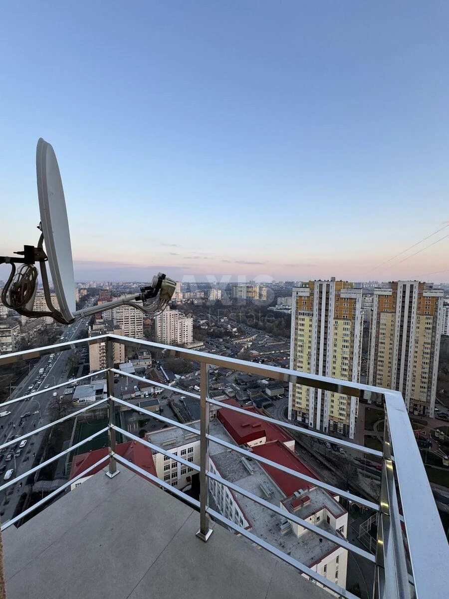 Office pr-t Lobanovs'kogo 6А, 220m27073511