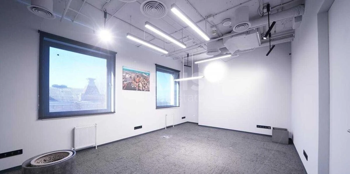 Office vul. Volodymyrs'ka 12, 710m2661674