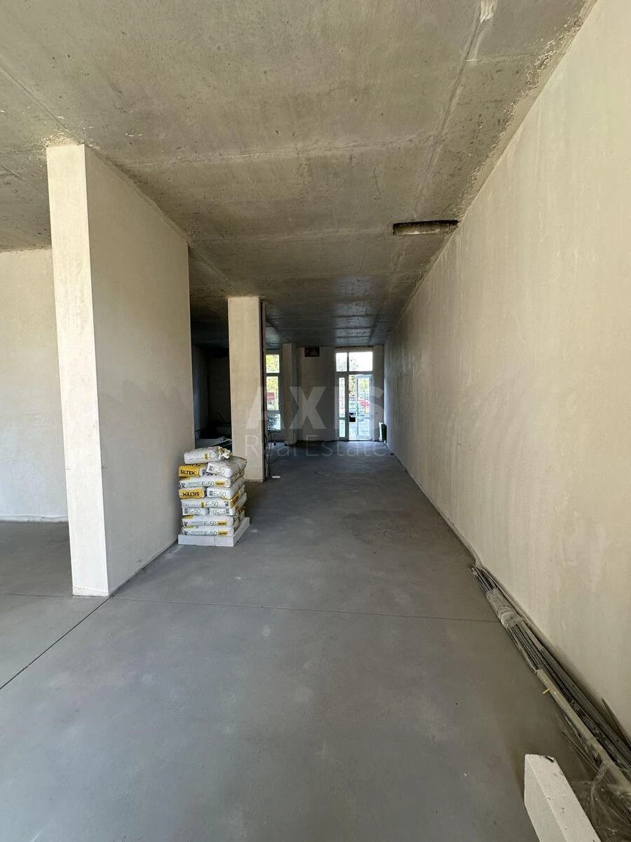 Trade object vul. Metrologichna 32, 77m2609874