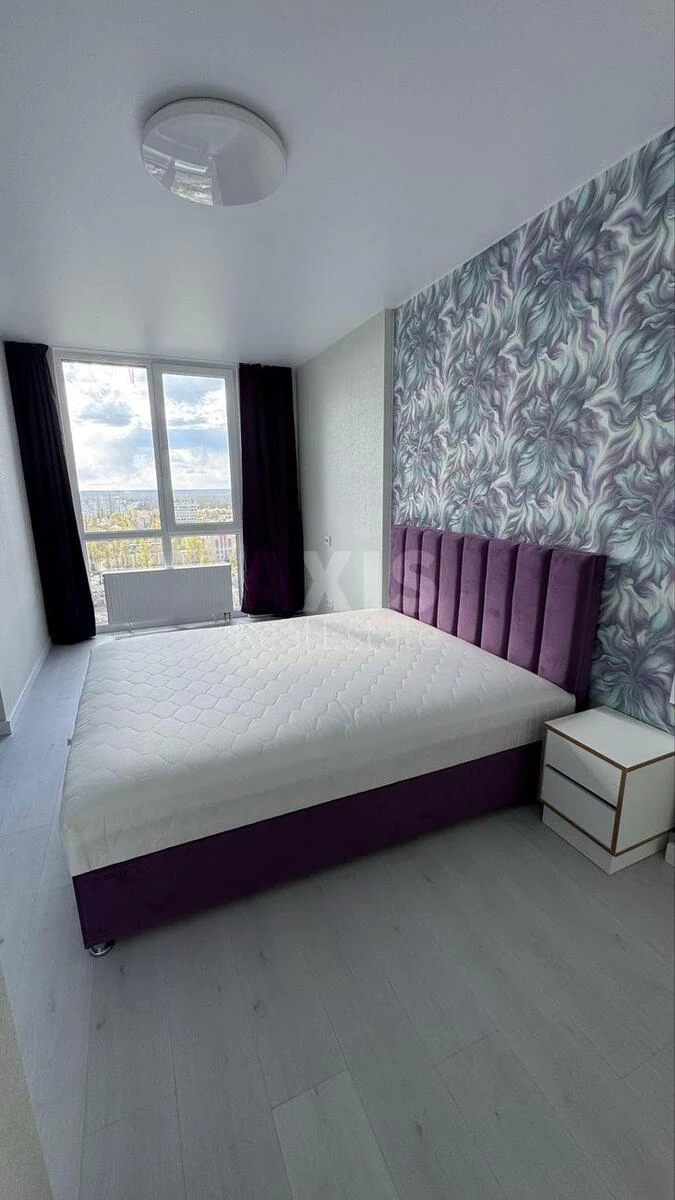 2k apartment vul. Bulahovs'kogo Akademika 2Б678221