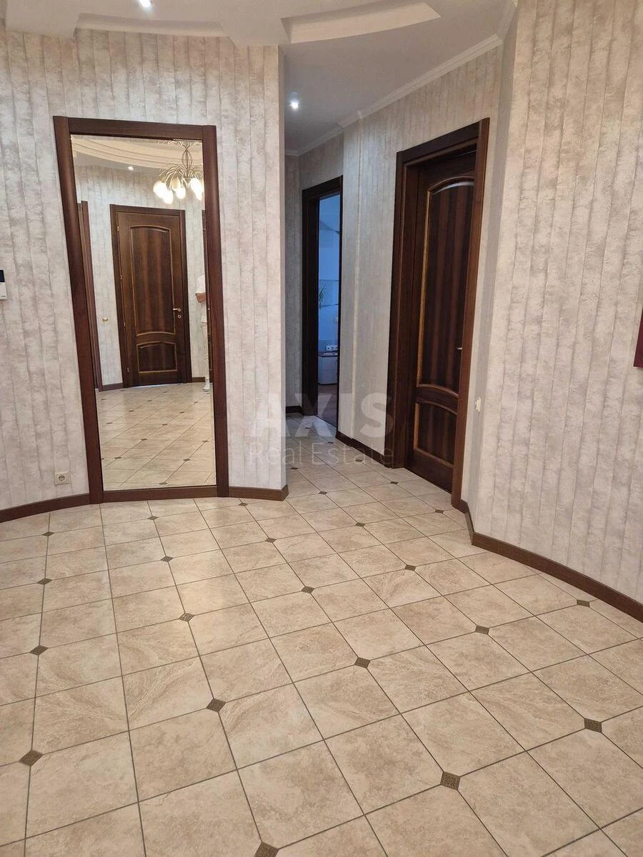 3к квартира ул. Василия Тютюнника 167085014