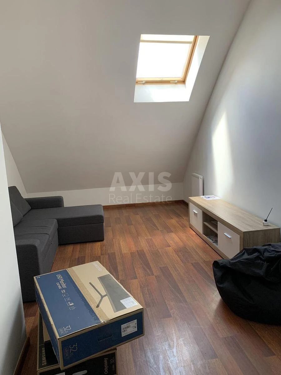 Office vul. Jevgena Konoval'cja 32А, 290m27086120