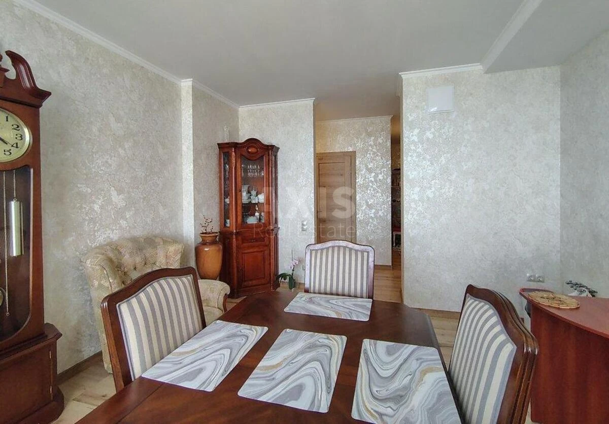 2k apartment vul. Sverstjuka Jevgena 469427
