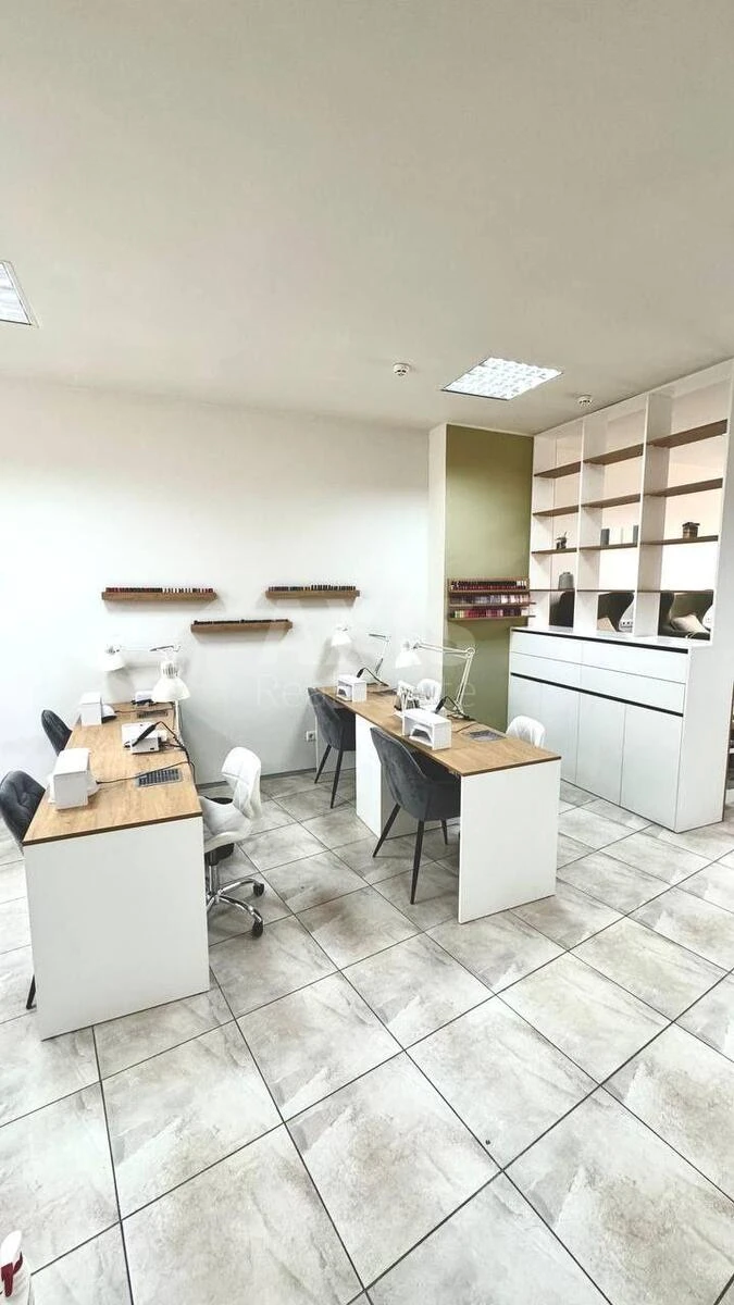 Объект торговли ул. Эрнста Федора 16, 72м2667461