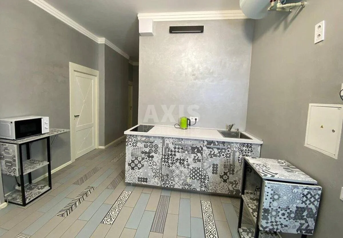 1к квартира вул. Кирило-Мефодіївська 2