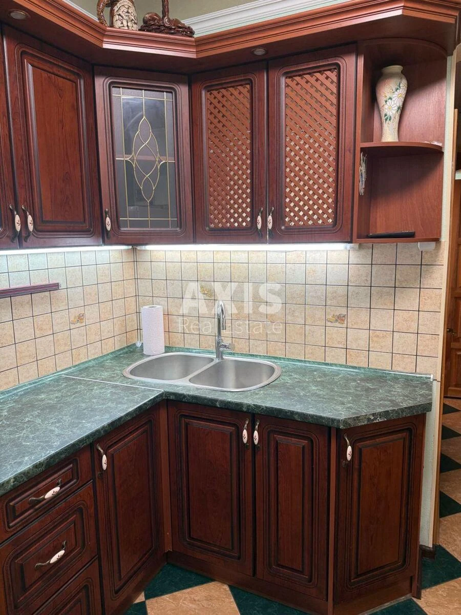 2k apartment pr-t Gongadze Georgija 32V67387