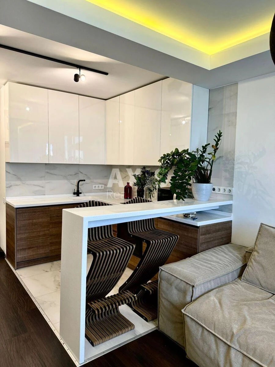 2k apartment vul. Zaval'na 10615902