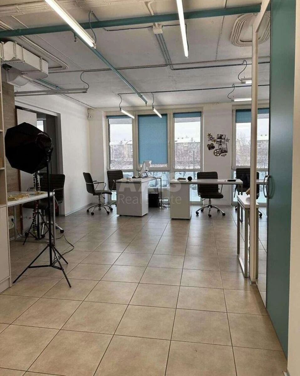 Office pr-t Sobornosti 30А, 48m2681564