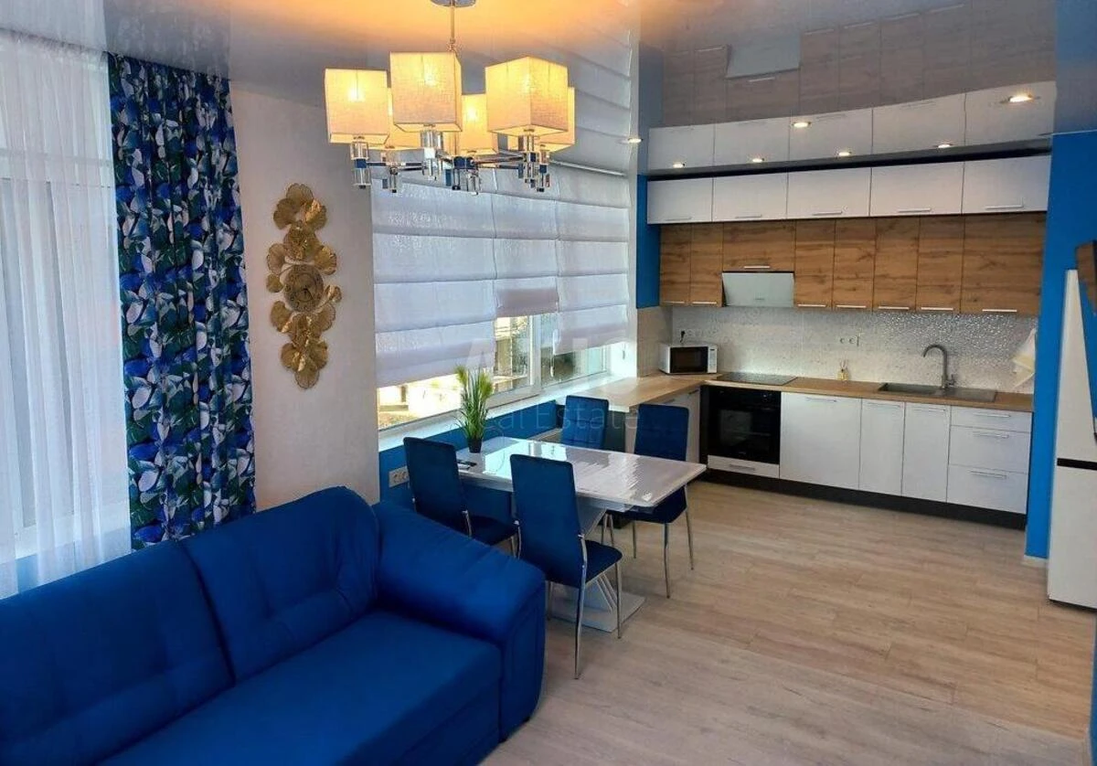 2k apartment vul. Brativ Chybinyeyevykh 8Г70270