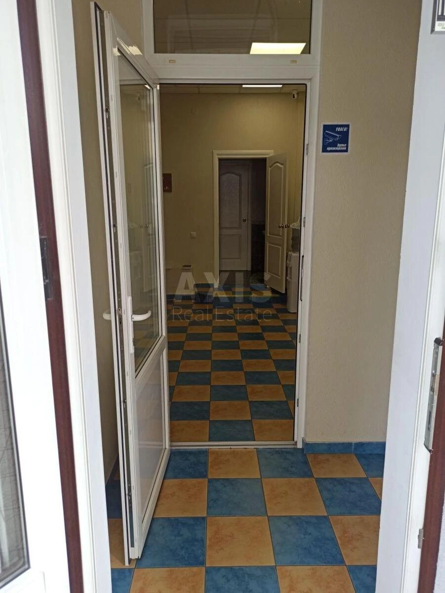 Объект торговли ул. Ревуцкого 42В, 109м2634734