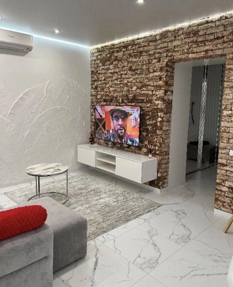 2k apartment vul. Myhajla Maksymovycha 28Б699871