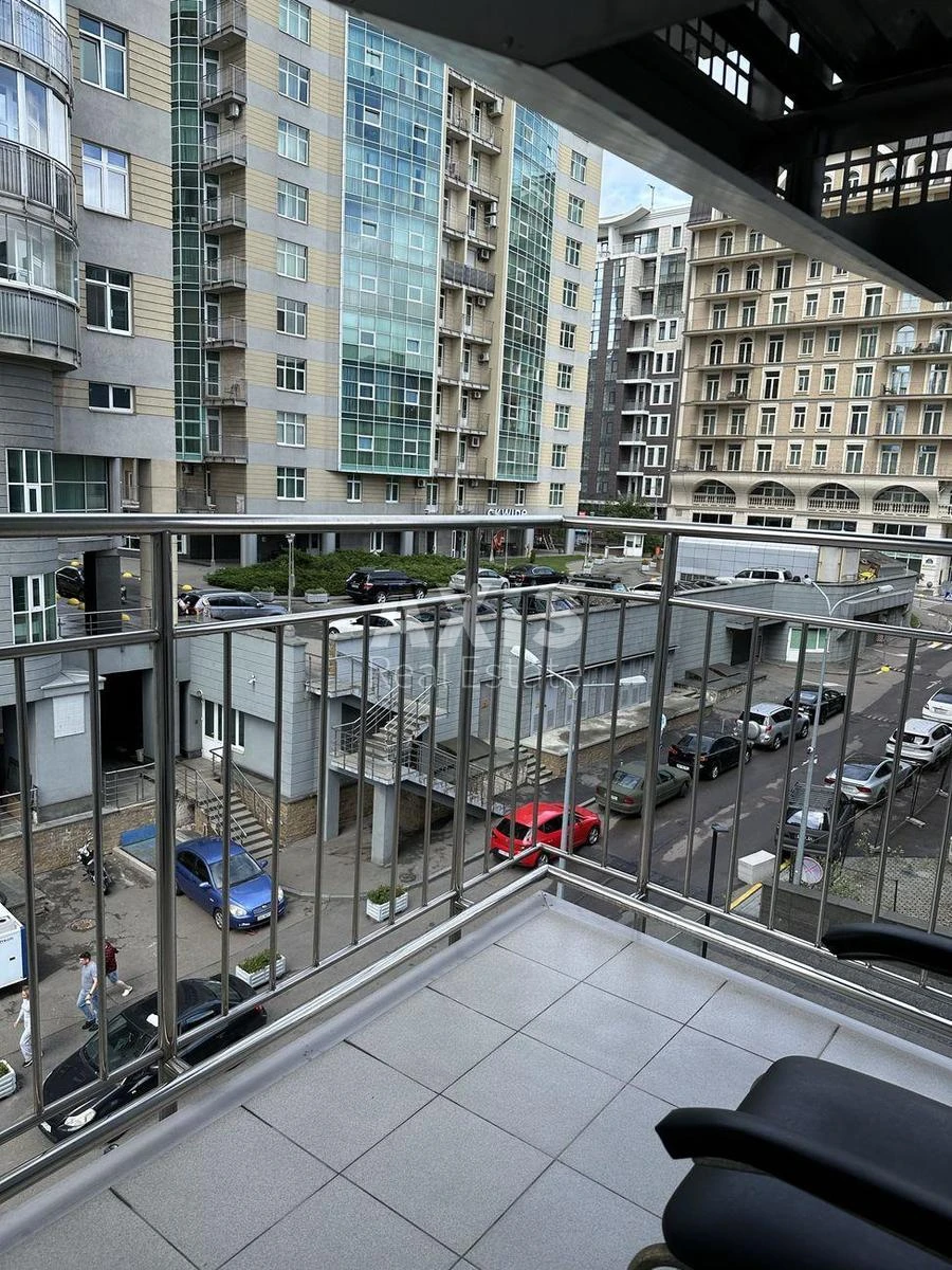 4к квартира ул. Бусловская 124053715