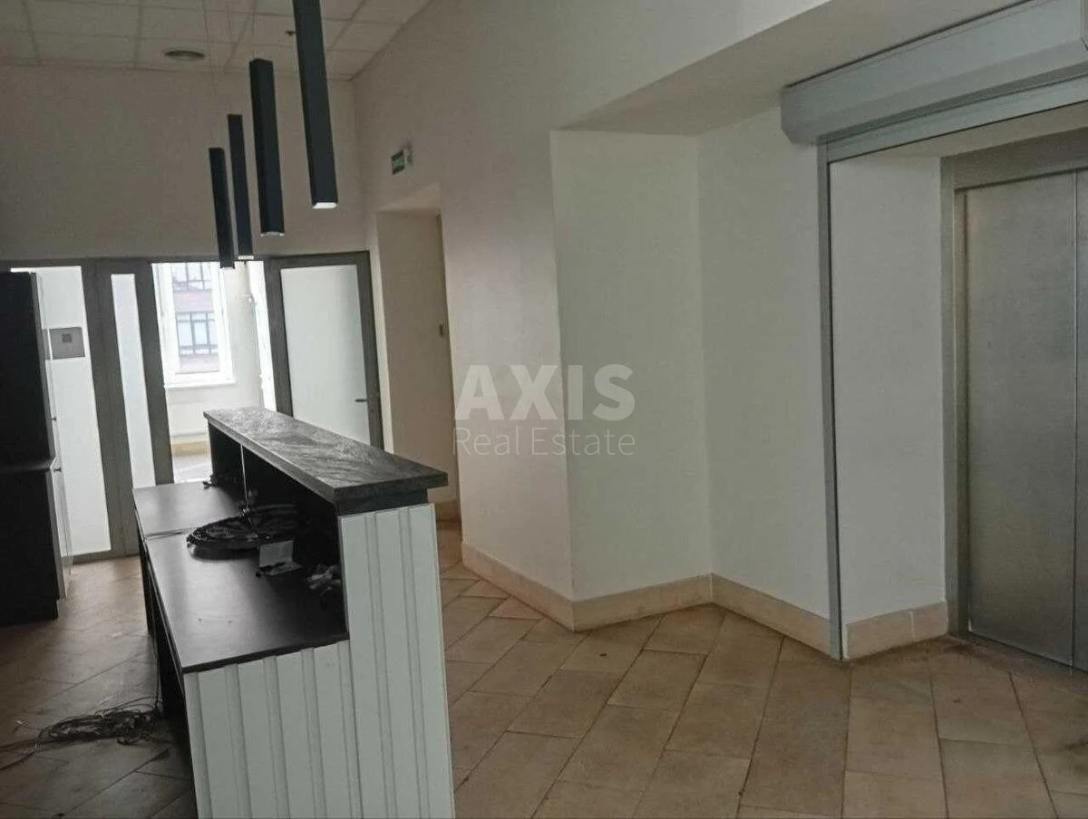 Office vul. Glybochyc'ka 17, 650m2669696