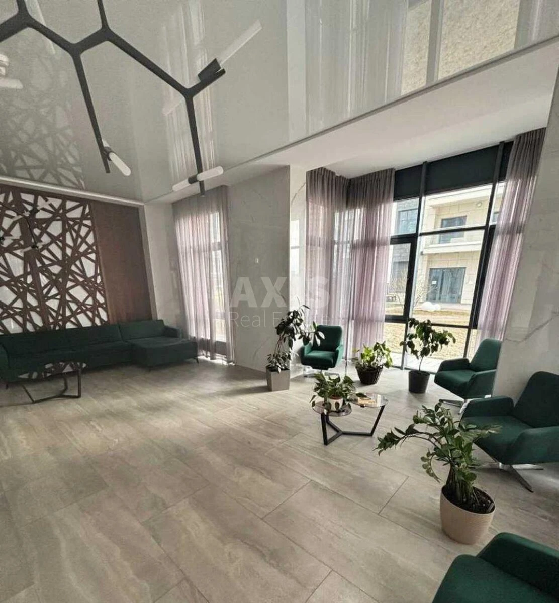 4k apartment vul. Dragomyrova Myhajla 17Б590560