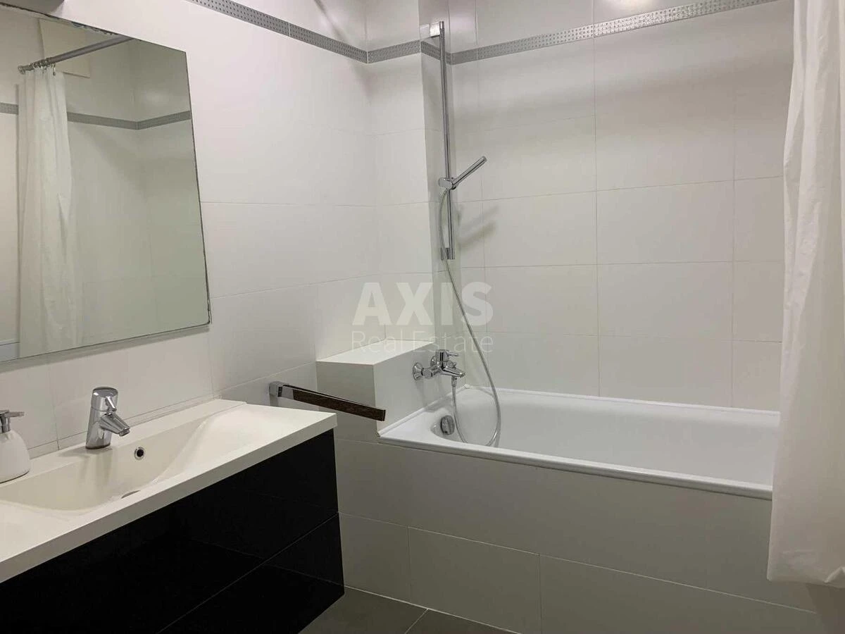 3k apartment vul. Gryshka Myhajla 9699767