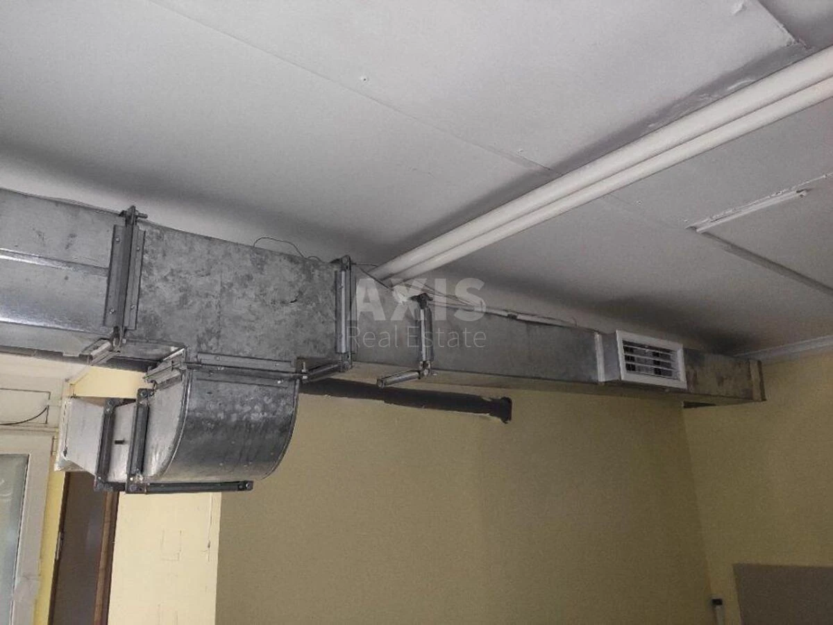 Trade object vul. Jordans'ka 20, 133m2587414