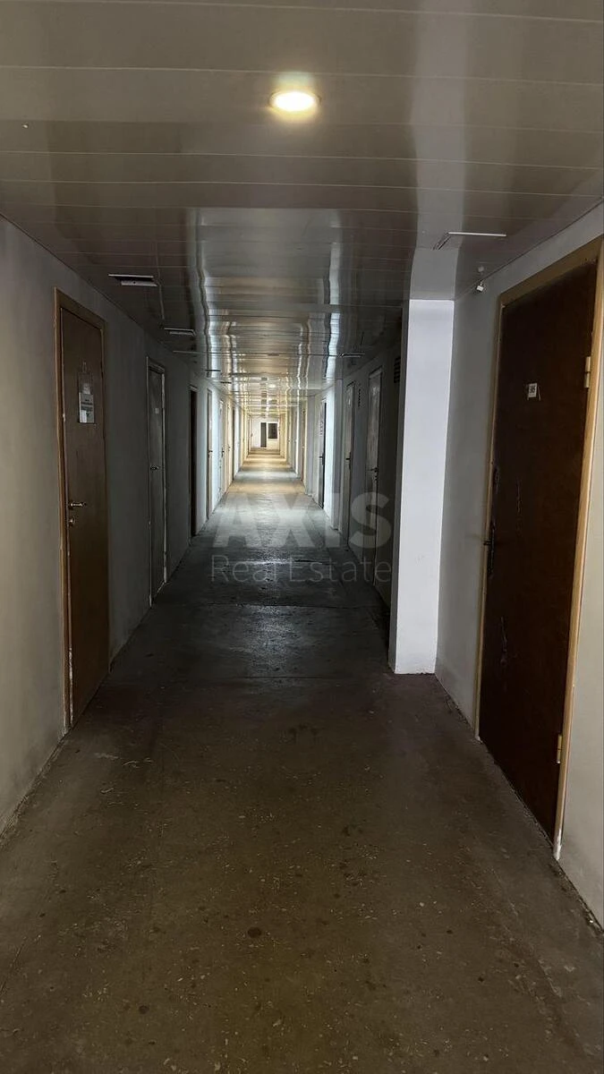 Office vul. Sosninyh Sim'i' 9, 114m2675306