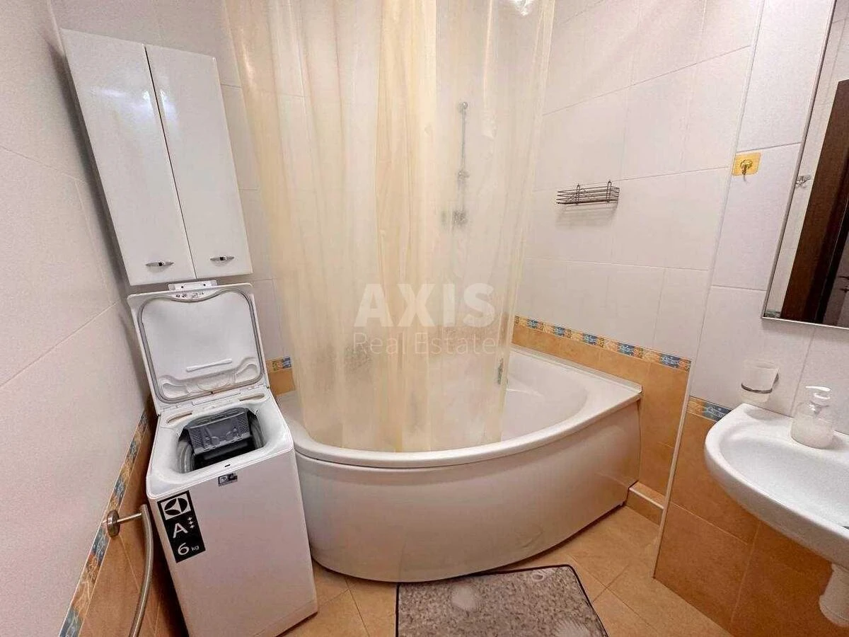 3к квартира ул. Урловская 11А672037