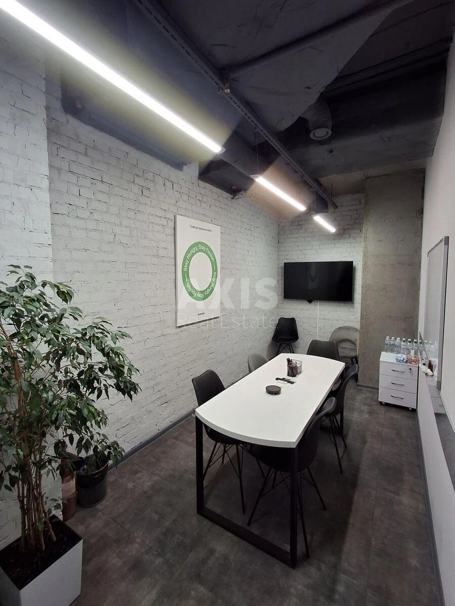 Office vul. Jaroslavs'ka 56, 711m271932