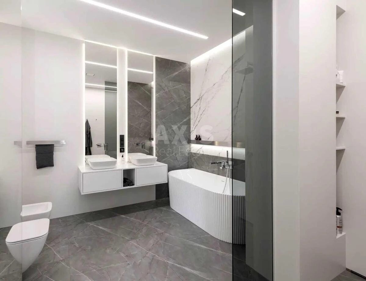 3k apartment vul. Universytets'ka 23657109