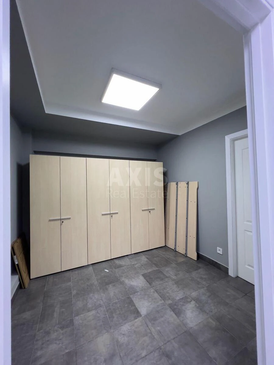 Office vul. Gonchara Olesja 79, 200m2600529