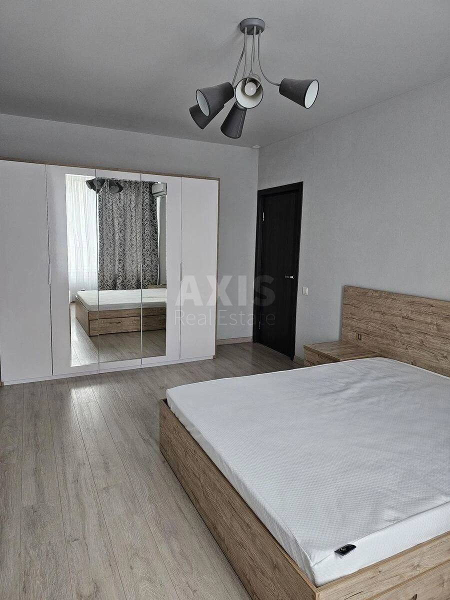 1к квартира ул. Виталия Скакуна 23673911