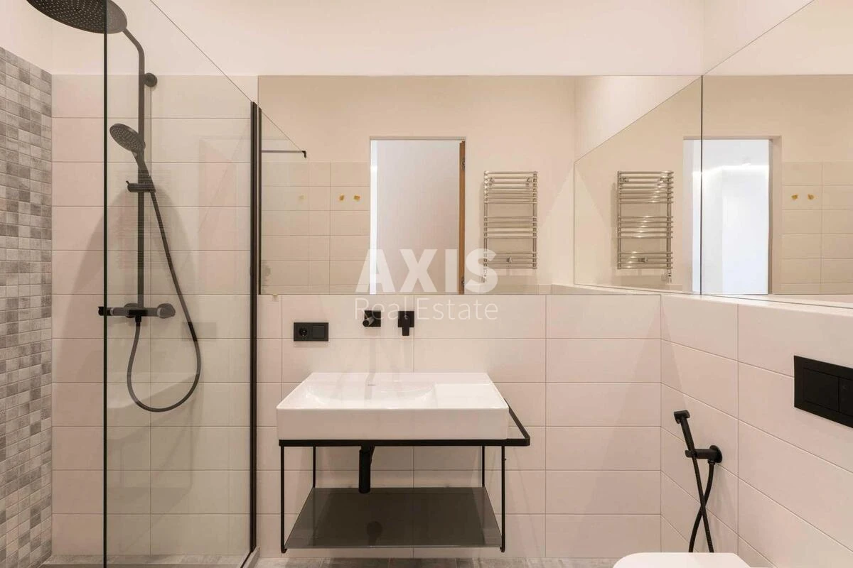 4k apartment vul. Antonovycha 175732615
