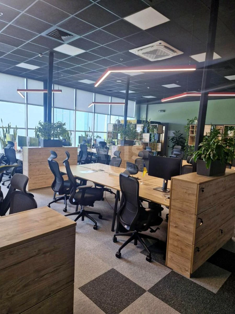 Office pr-t Stepana Bandery 16Б, 564m2692365
