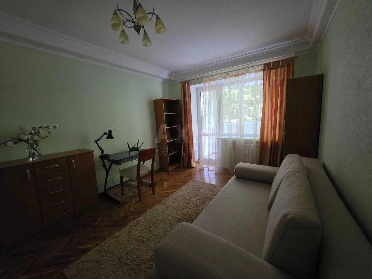 3к квартира ул. Соломенская 387071610