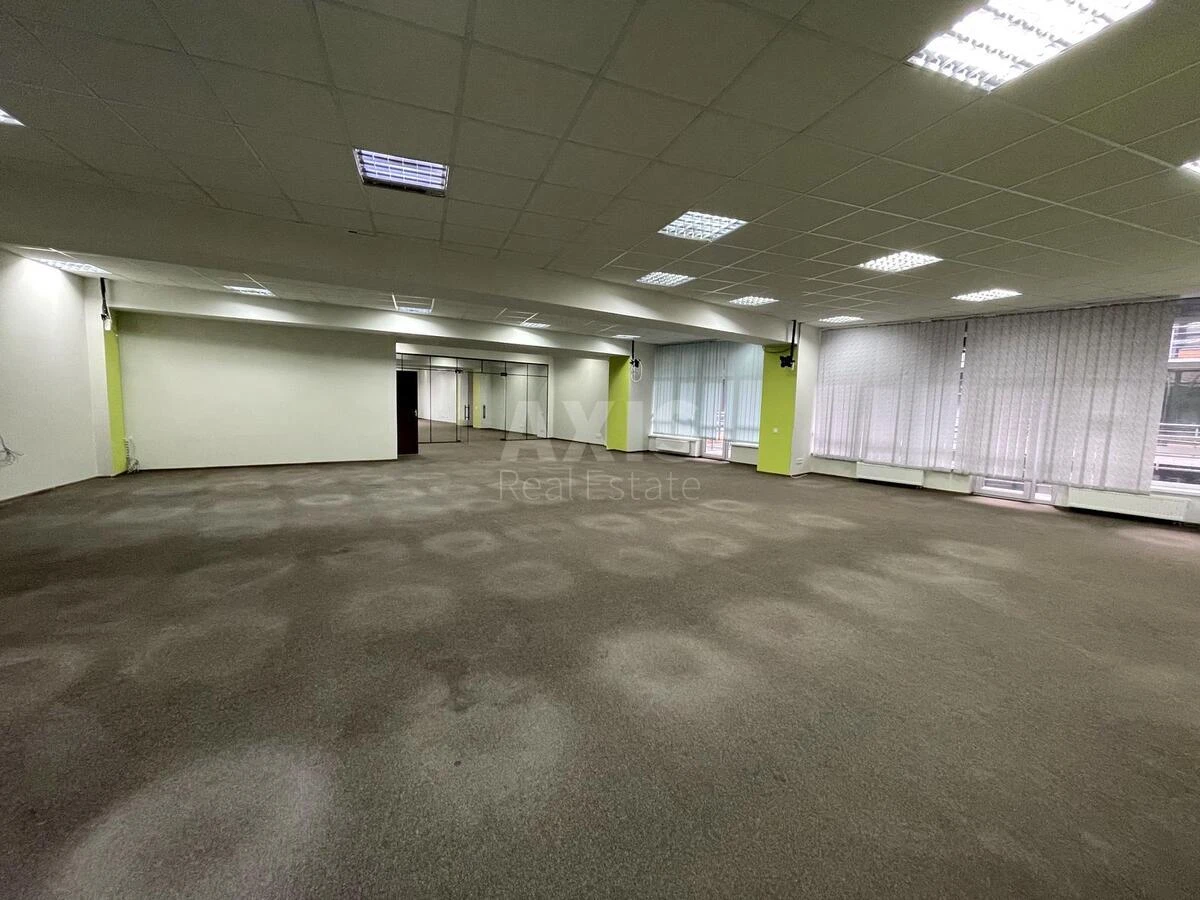 Office vul. Jevgena Konoval'cja 36Д, 461m2677937