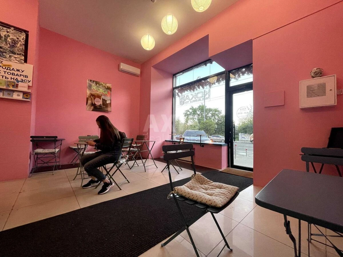 Объект торговли ул. Саксаганского 58, 37м26455513