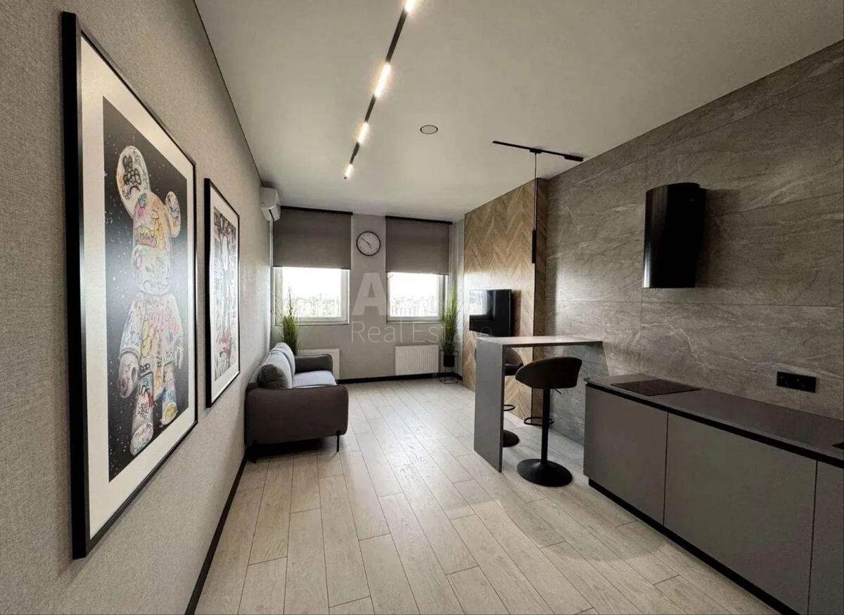 1k apartment pr-t Berestejskij 11623790