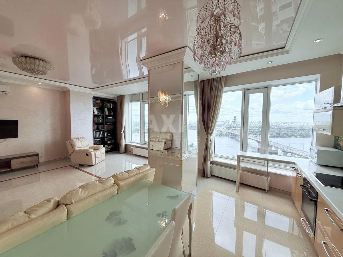 3k apartment vul. Obolons'ka naberezhna 1580200