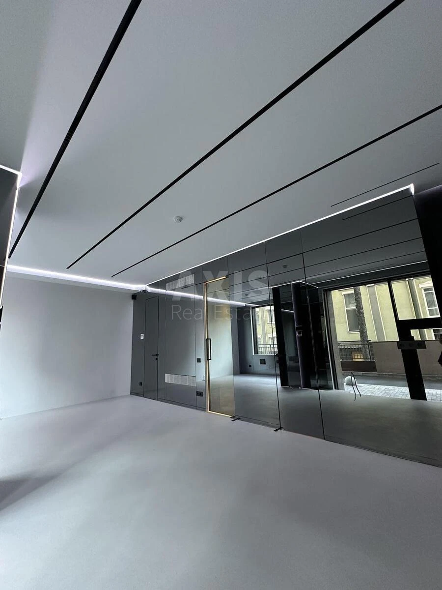 Trade object vul. Vasylya Tyutyunnyka 28А, 55m2636312