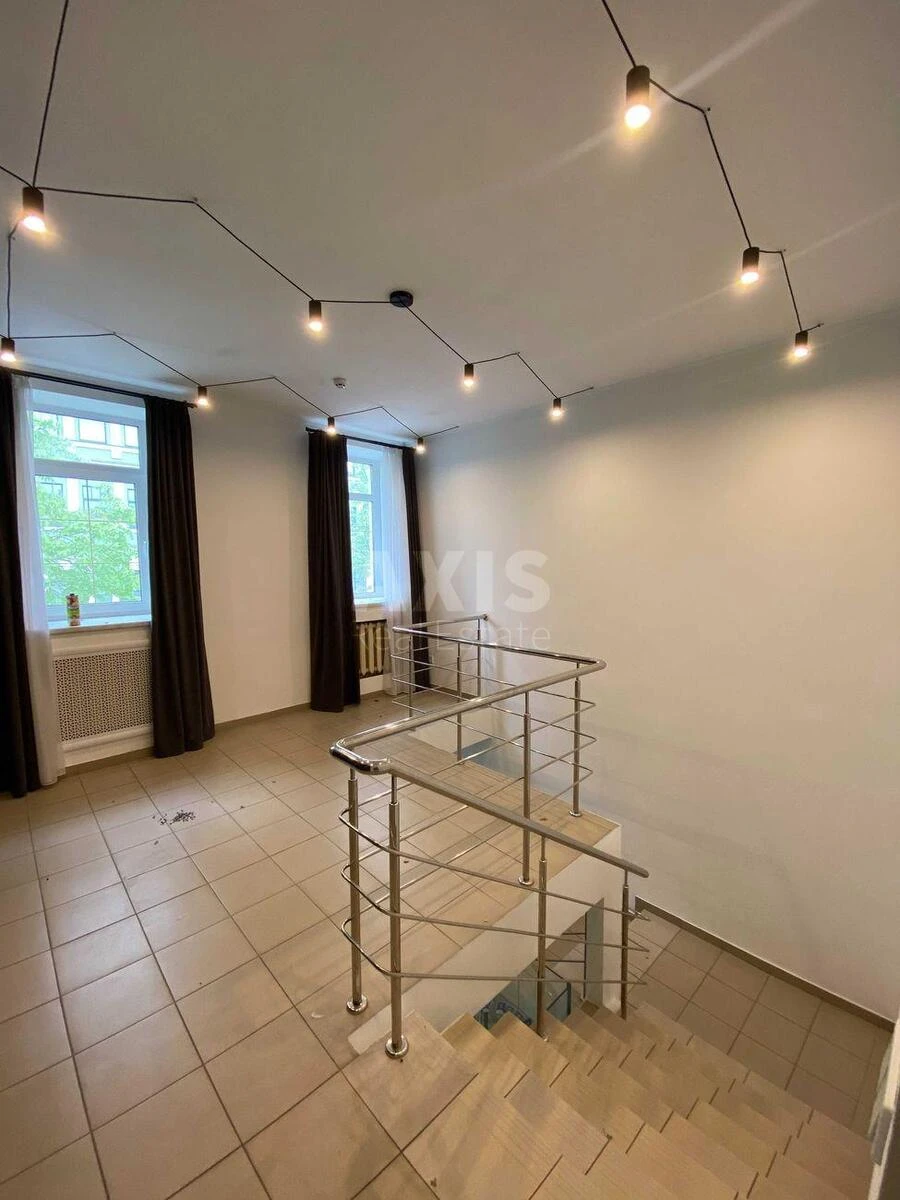 Trade object vul. Spas'ka 24/15, 827m2635467