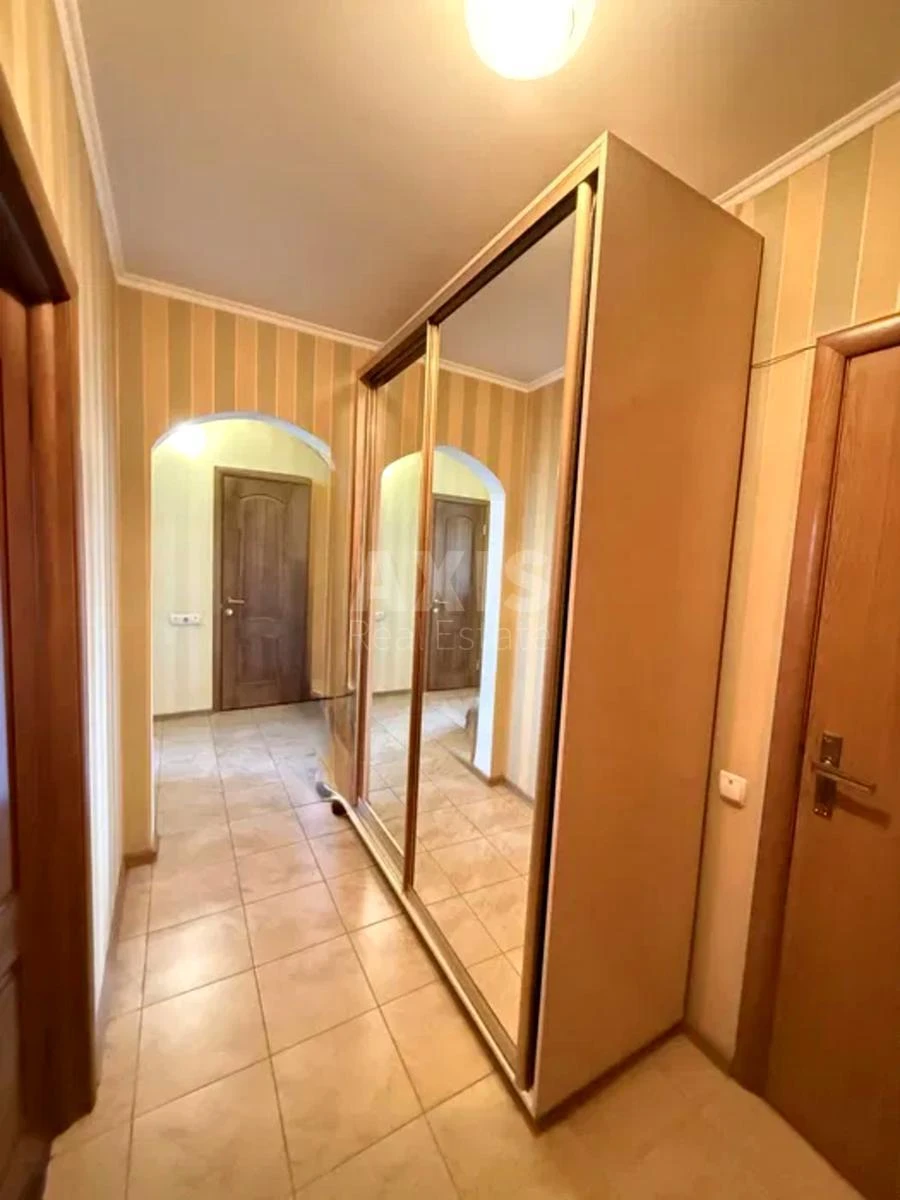 2k apartment vul. Myropil's'ka 25668409