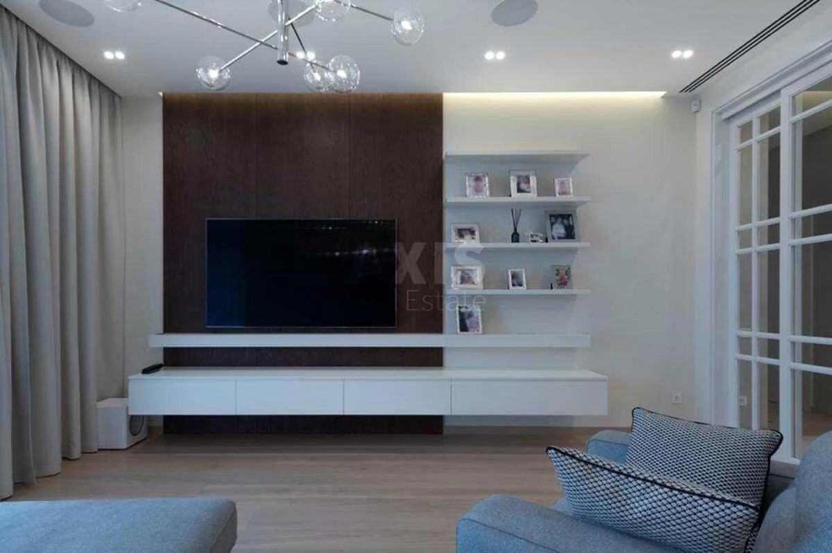 3k apartment pr-t Berestejskij 42715138
