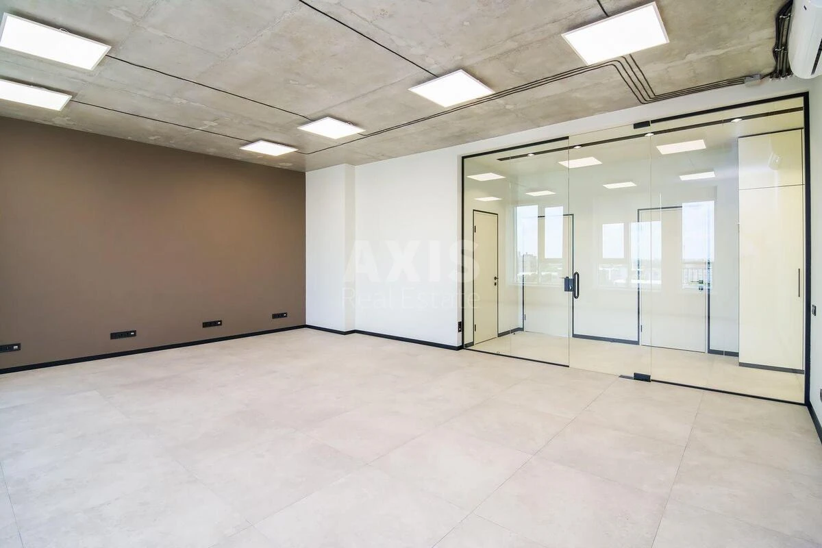 Office vul. Kudri Ivana 26, 140m267006
